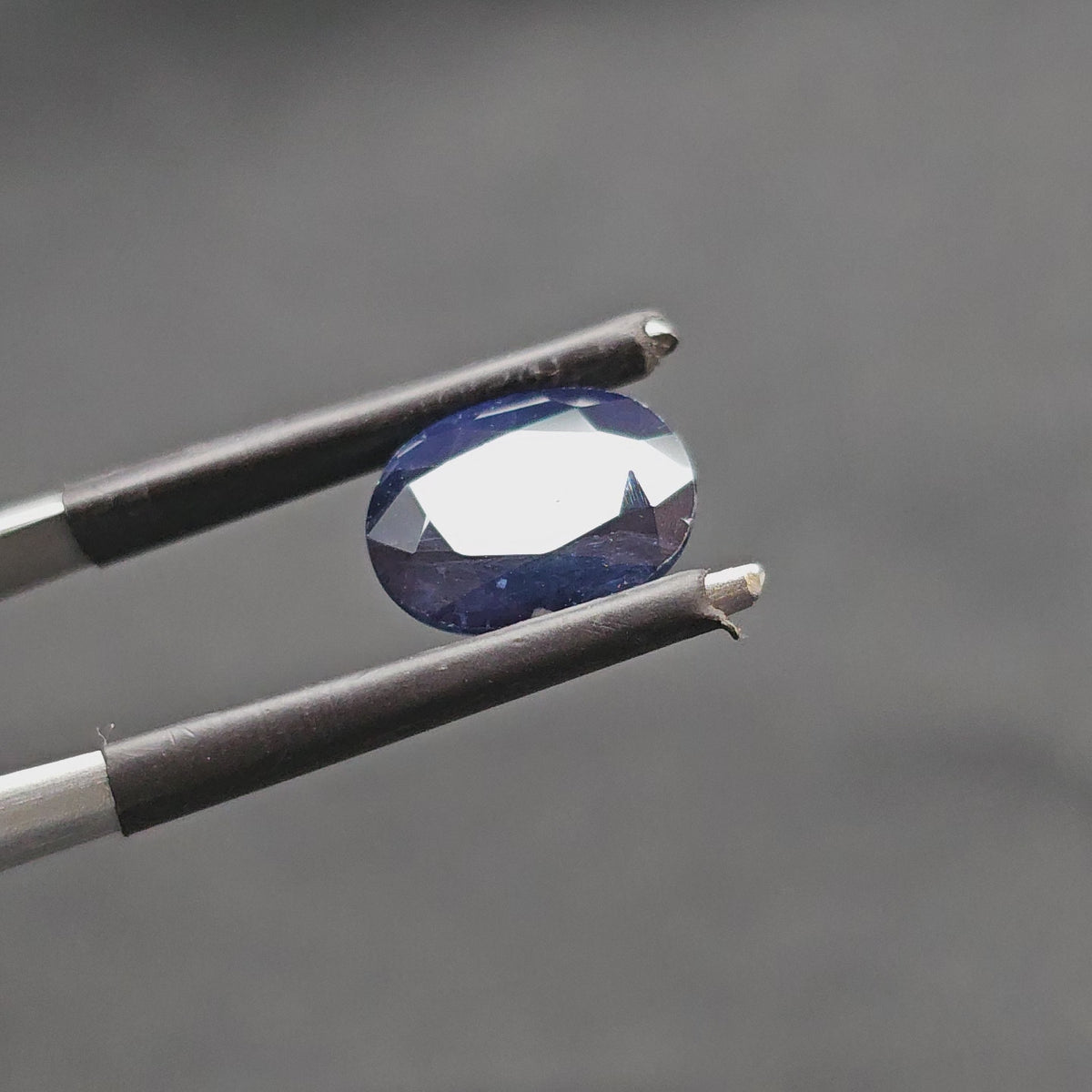 Blue Sapphire — Code 002 — 4.640 ct